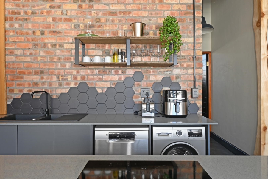 2 Bedroom Property for Sale in Cape Town City Centre Western Cape